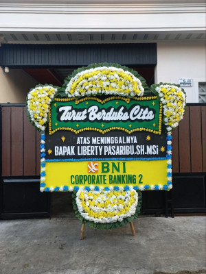 Papan Bunga Duka di Yamo